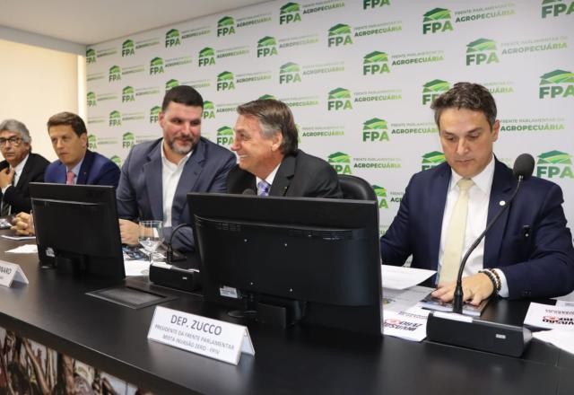 Fux assume relatoria de recurso contra inelegibilidade de Bolsonaro